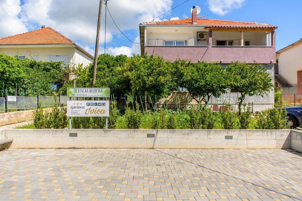 Apartment Ivica Trogir Exteriör bild